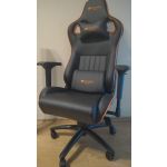 Кресло компьютерное Canyon Corax CND-SGCH5 черный/оранжевый